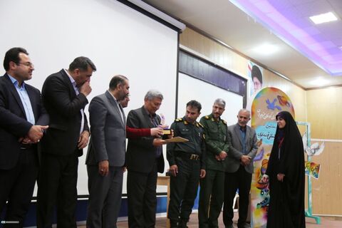 آیین تقدیر از برگزیدگان رده استانی قصه خوزستان