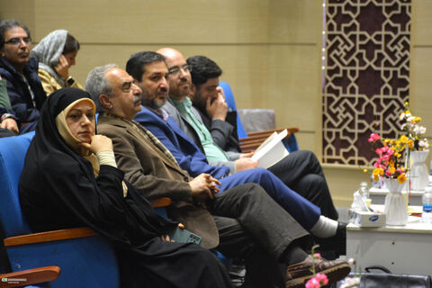 آیین تجلیل از پژوهشگران برتر و برگزیدگان دومین رویداد ثامر