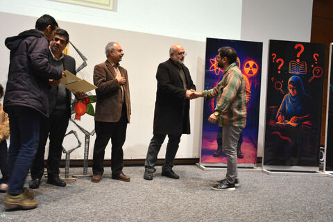 تجلیل از برگزیدگان هفدهمین جشنواره هفته پژوهش و دومین رویداد ثامر