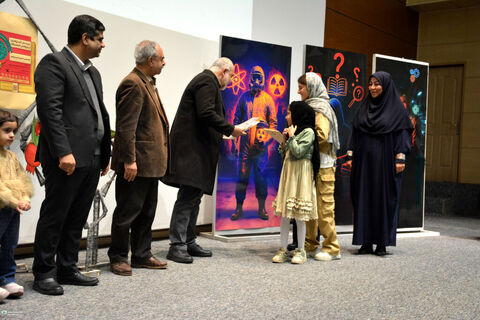 تجلیل از برگزیدگان هفدهمین جشنواره هفته پژوهش و دومین رویداد ثامر