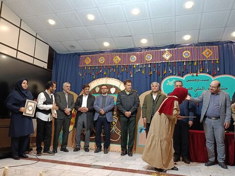 برگزیدگان جشنواره قصه‌گویی_مرکزی