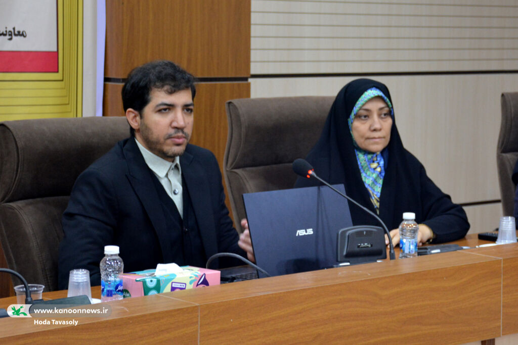 نشست هماندیشی کارشناسان کانون و باشگاه نانو برگزار شد