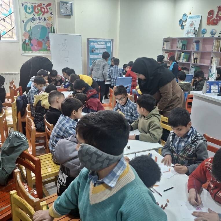 کانون مرکز دو شیراز میزبان تجربه‌های علمی و خلاقانه برای دانش‌آموزان