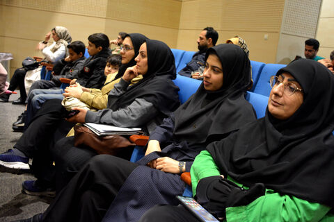 آیین تجلیل از برگزیدگان هفدهمین جشنواره هفته پژوهش کانون استان قم