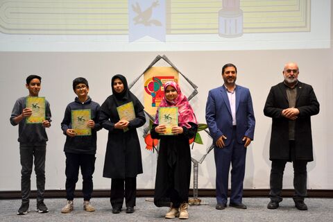 آیین تجلیل از برگزیدگان هفدهمین جشنواره هفته پژوهش کانون استان قم