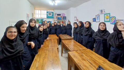 کرمانشاه.  سرود