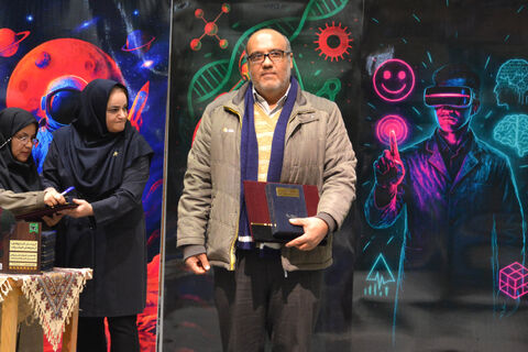 برگزیدگان هفدهمین جشنواره ملی پژوهش کانون تجلیل شدند/آلبوم شماره ۲