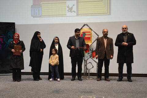 برگزیدگان هفدهمین جشنواره ملی پژوهش کانون تجلیل شدند/آلبوم تصویری شماره ۳