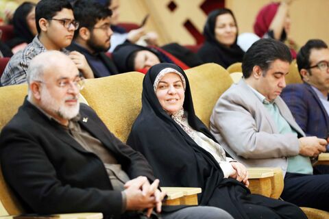 اختتامیه مرحله استانی جشنواره بین المللی قصه‌گویی در سالن غدیر برگزار شد