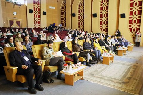 اختتامیه مرحله استانی جشنواره بین المللی قصه‌گویی در سالن غدیر برگزار شد
