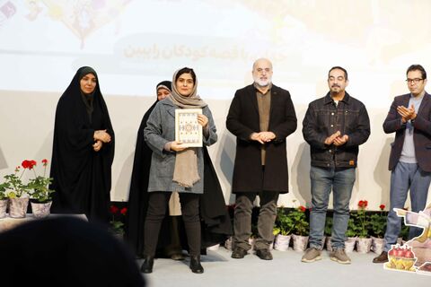 اختتامیه مرحله استانی جشنواره بین المللی قصه‌گویی در سالن غدیر برگزار شد