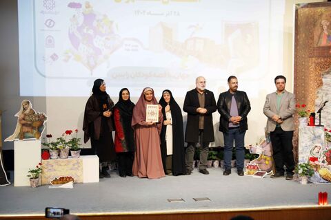 اختتامیه مرحله استانی جشنواره بین المللی قصه‌گویی در سالن غدیر برگزار شد