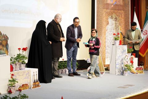 اختتامیه مرحله استانی جشنواره بین المللی قصه‌گویی در سالن غدیر برگزار شد