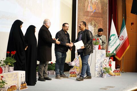 اختتامیه مرحله استانی جشنواره بین المللی قصه‌گویی در سالن غدیر برگزار شد