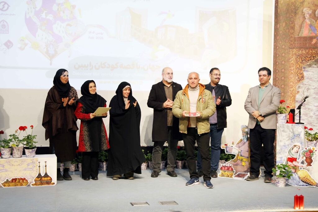 بیست و هفتمین جشنواره بینالمللی قصهگویی استان برگزیدگان خود را شناخت