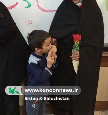 برگزاری برنامههای هفته پژوهش و روز مادر در مرکز فرهنگیهنری شماره دو زابل(سیستان و بلوچستان)