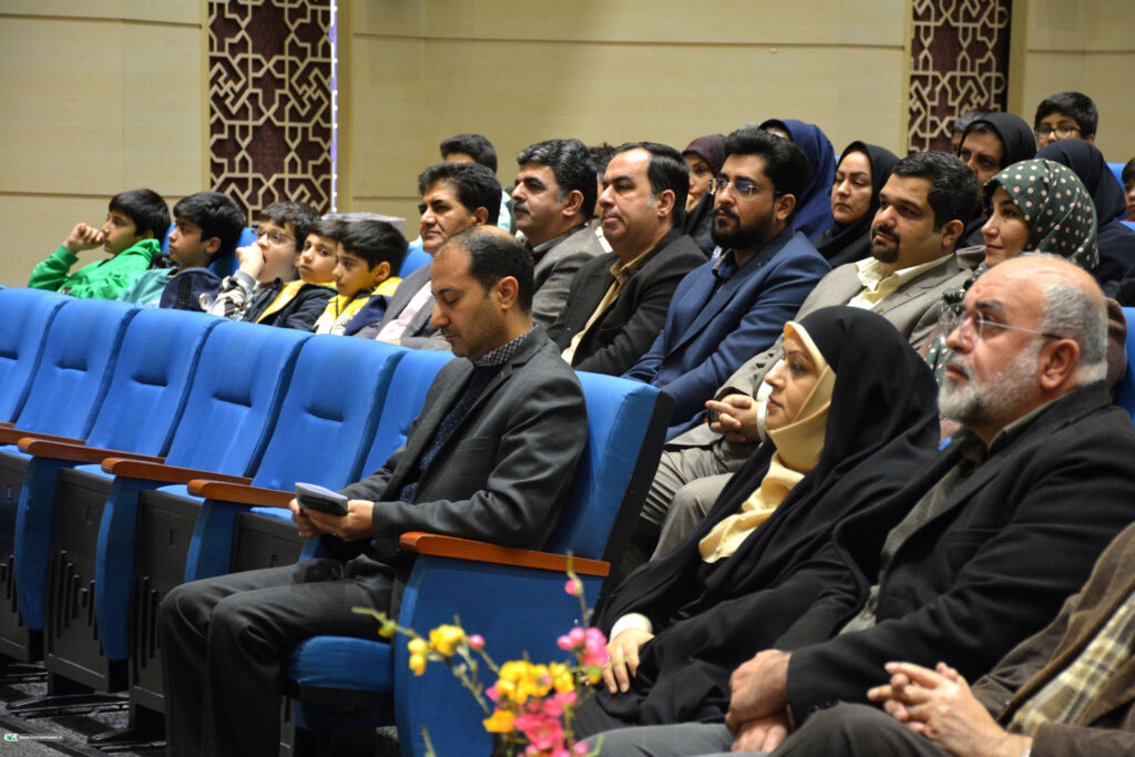 پژوهشگران کانون گلستان در جشنواره ملی پژوهش خوش درخشیدند