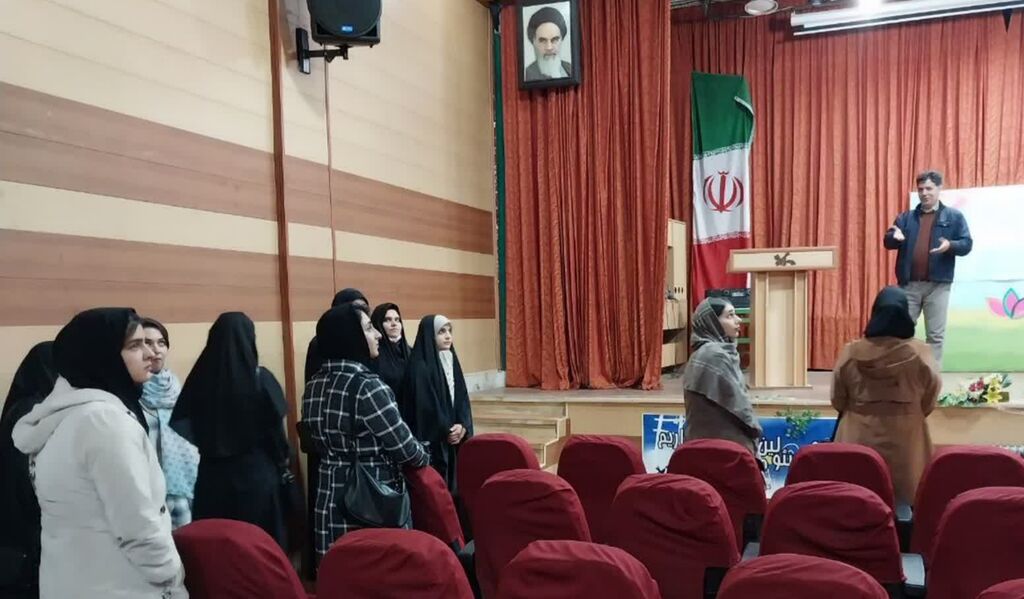 بازدید علمی دانشجویان علوم تربیتی از مرکز سنقر در هفته پژوهش