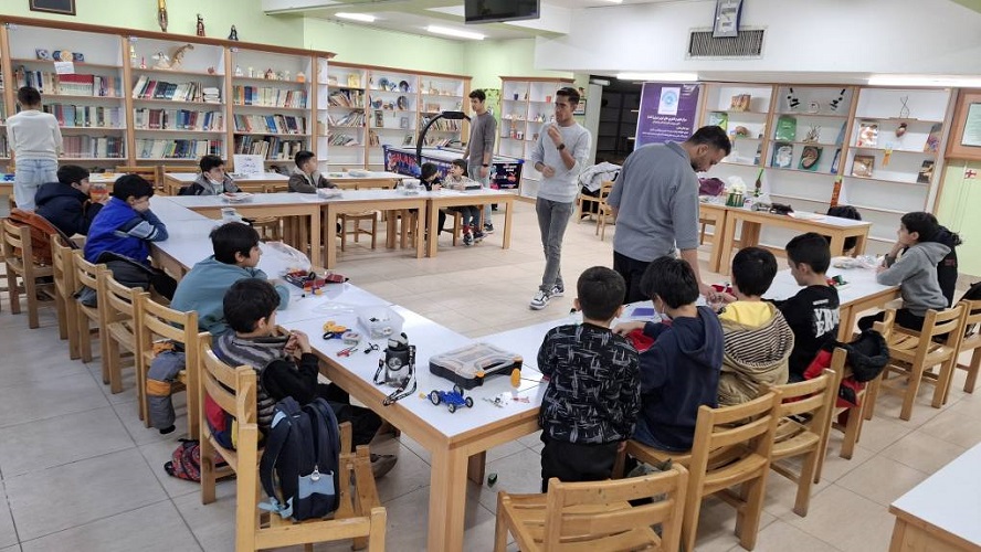 هفته پژوهش در مرکز علوم و فناوری‌های نوین اصفهان