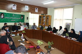 نشست هم‌اندیشی دهه بصیرت و دهه فجر در کانون فارس برگزار شد