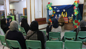 برگزاری نشست ترویجی قصه‌گویی برای مادران در کانون رشت