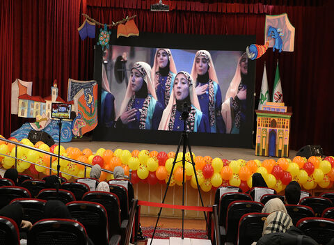 عصر دومین روز مرحله استانی جشنواره قصه‌گویی کانون در گیلان