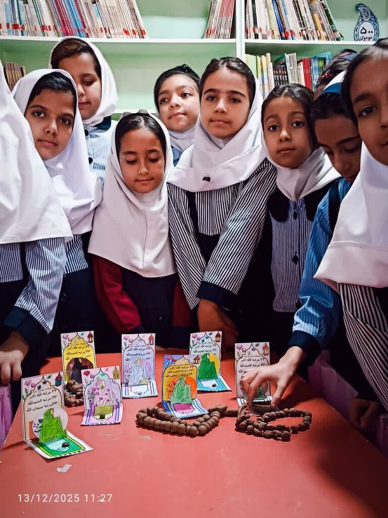 تسبیح های گلی، بهانه ای برای گفت و گوی دل ها در کانون