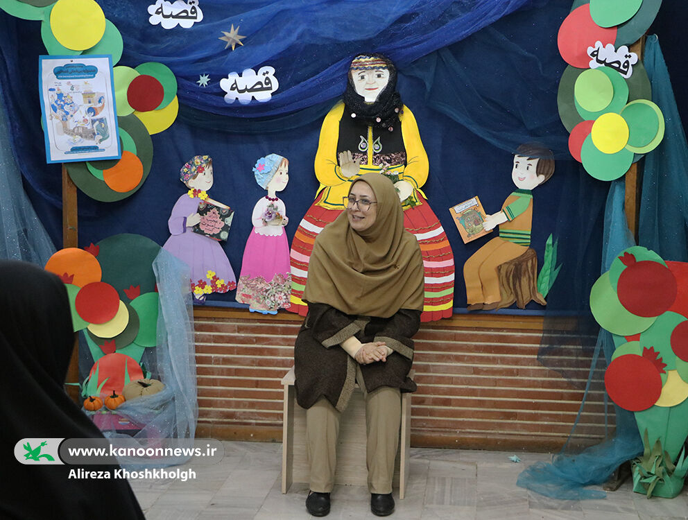 برگزاری نشست ترویجی قصه‌گویی برای مادران در کانون رشت