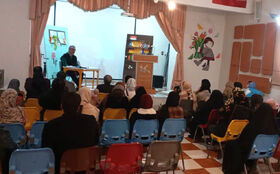 برگزاری عصر شعر یلدا در کانون پرورش فکری لرستان