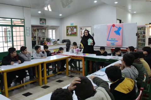 ویژه برنامه های هفته پژوهش در مراکز کانون پرورش فکری کودکان و نوجوانان استان آذربایجان غربی