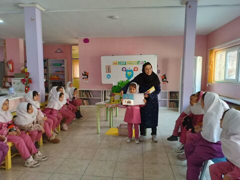 ویژه برنامه های هفته پژوهش در مراکز کانون پرورش فکری کودکان و نوجوانان استان آذربایجان غربی