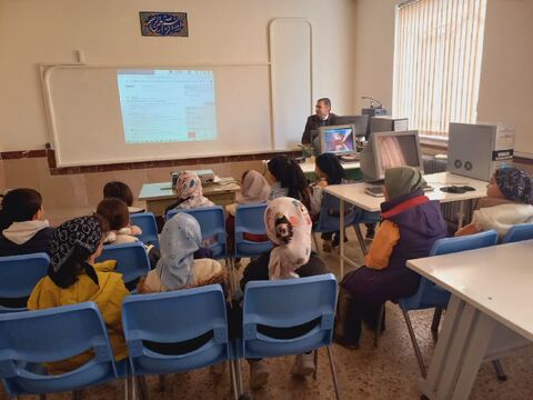 ویژه برنامه های هفته پژوهش در مراکز کانون پرورش فکری کودکان و نوجوانان استان آذربایجان غربی