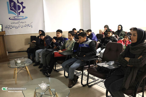 بازدید اعضای کانون چهارمحال و بختیاری از پارک علم فن‌آوری