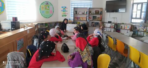 یلدا در مراکز کانون استان ایلام به روایت تصویر