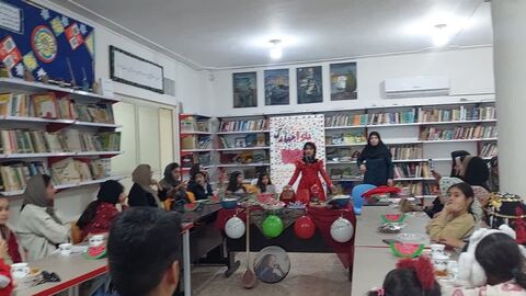 یلدا در مراکز کانون استان ایلام به روایت تصویر