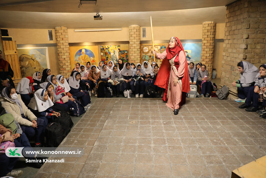 گرامیداشت شب یلدا در موزه تاریخ کانون برگزاری ویژهبرنامه شب یلدا در موزه تاریخ کانون پرورش فکری