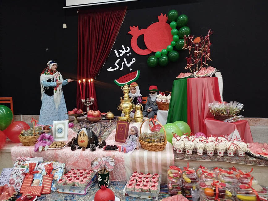 آیین شب یلدا با روایت قصه و آیینهای کهن در مراکز کانون استان اردبیل گرامی داشته شد