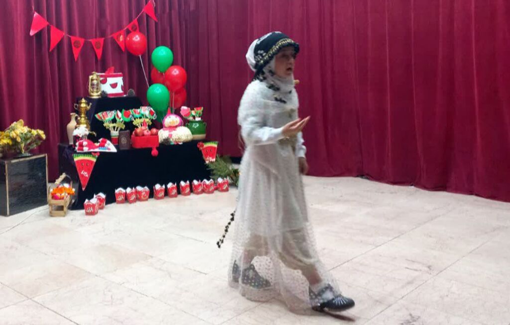 یلدایی به رنگ شادی در کانون روانسر جشن گرفته شد