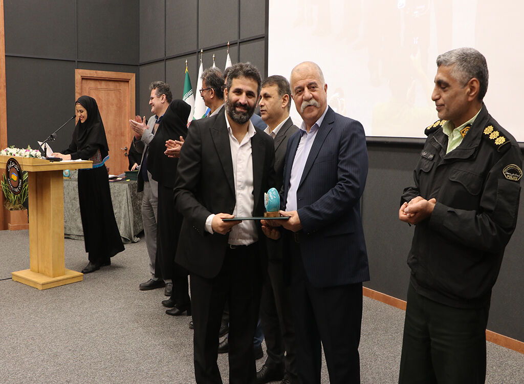 ۳۹ برگزیده مرحله استانی جشنواره قصه‌گویی در گیلان شناخته‌شدند