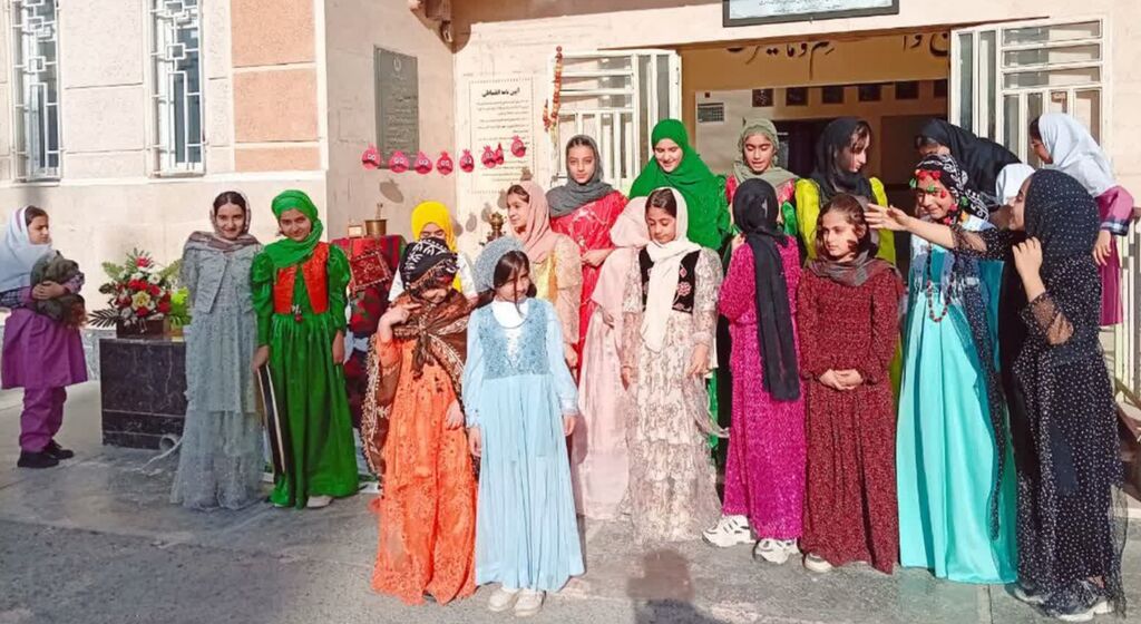 یلدای کودکان ثلاث باباجانی با طعم هنر و خلاقیت