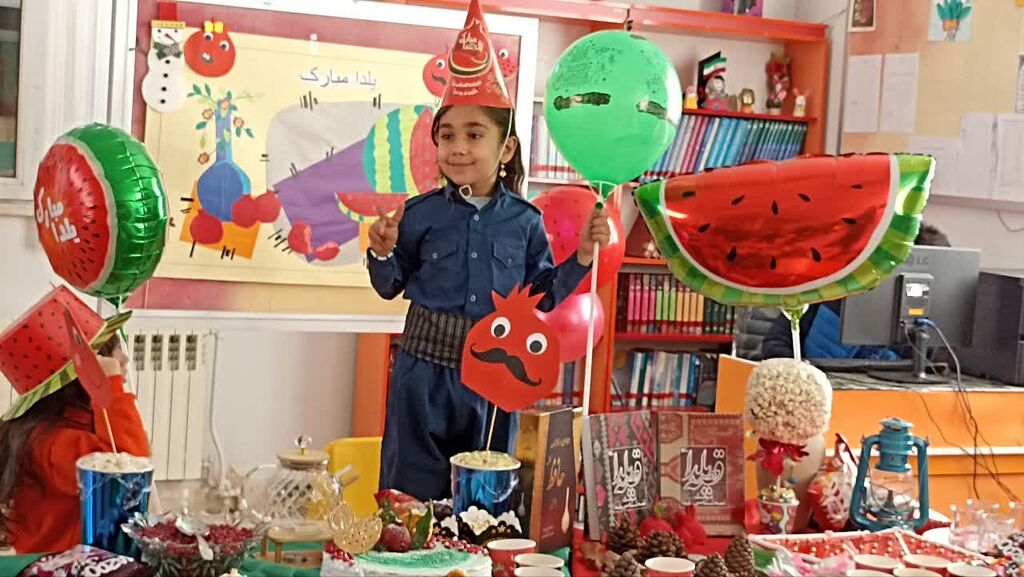 جشن یلدا در مرکز شماره ۱ اسلامآباد غرب با مادران و نوگلان پیشدبستانی