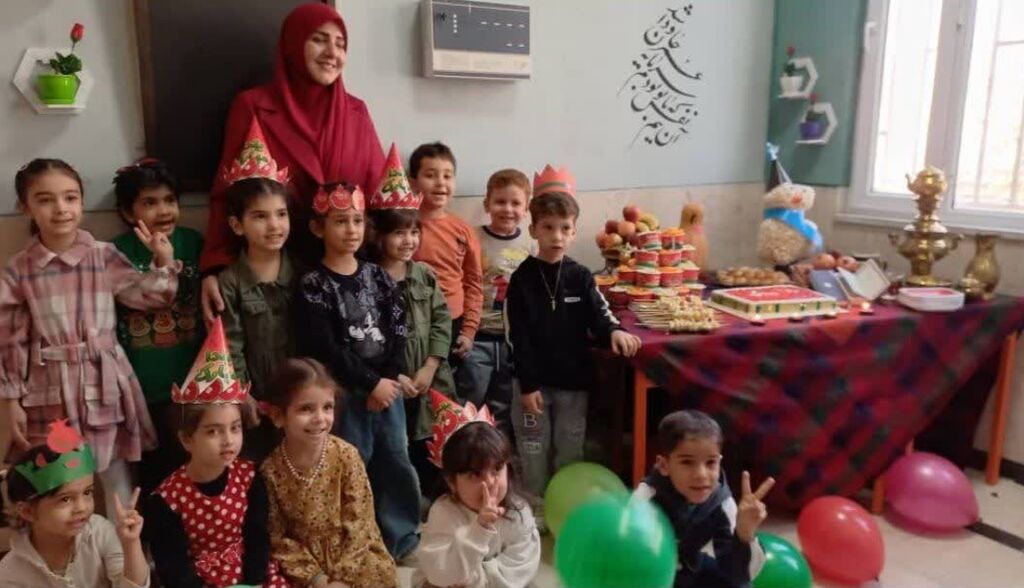 مرکز شماره ۱۲ کانون کرمانشاه میزبان یلدا با کودکستان «دارا و سارا» و خانوادههایشان در شد