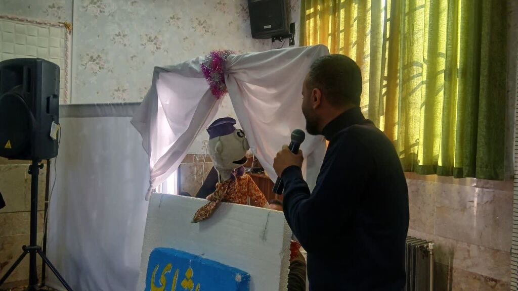 برنامههای یلدایی مرکز کنگاور در کانون و مدرسه