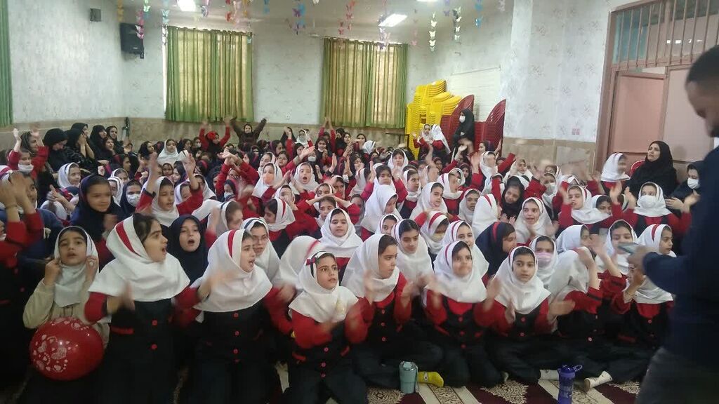 برنامههای یلدایی مرکز کنگاور در کانون و مدرسه