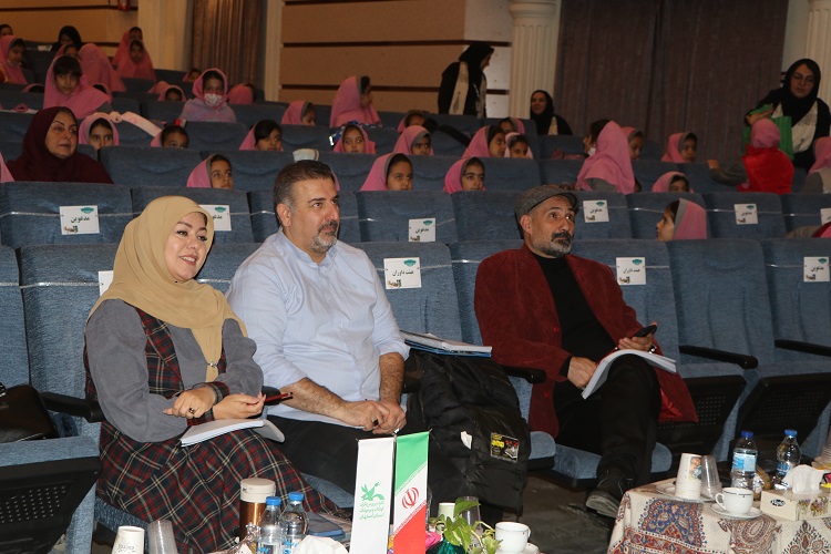 داوران مرحله استانی بیستو هفتمین جشنواره بینالمللی قصهگویی در اصفهان