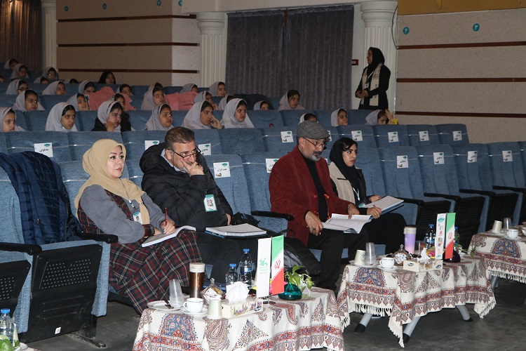 داوران مرحله استانی بیستو هفتمین جشنواره بینالمللی قصهگویی در اصفهان