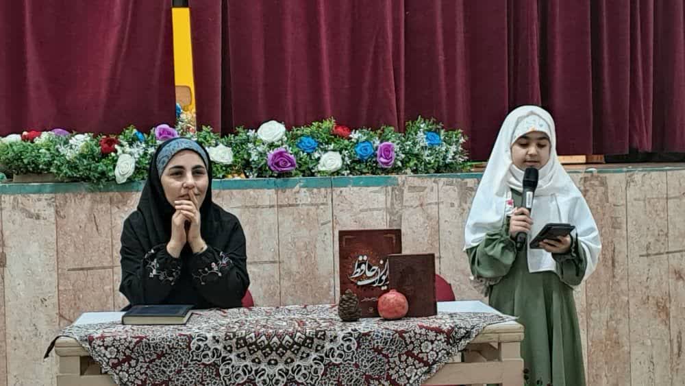 پنجاهوچهارمین نشست انجمن شاعران نوجوان «صبا» در اهواز برگزار شد