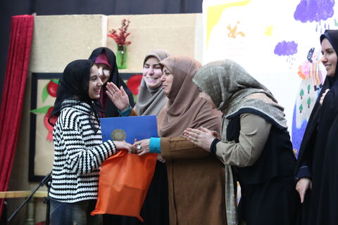 آیین اختتامیه و تقدیر از برگزیدگان مرحله استانی بیست و هفتمین جشنواره بین المللی قصه گویی