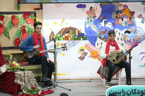 آیین اختتامیه و تقدیر از برگزیدگان مرحله استانی بیست و هفتمین جشنواره بین المللی قصه گویی