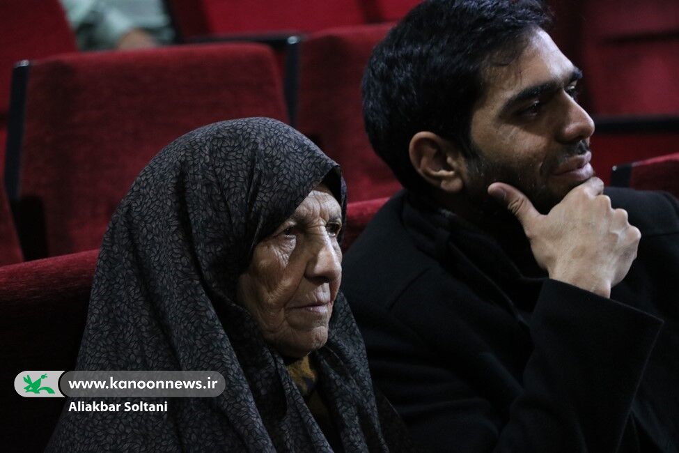 روز اول بیست و هفتمین جشنواره قصه‌گویی استان کرمان